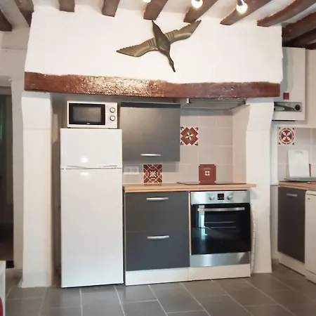 Vakantiehuis Le Petit Vauchel A 3,5 Km D'etretat Pierrefiques